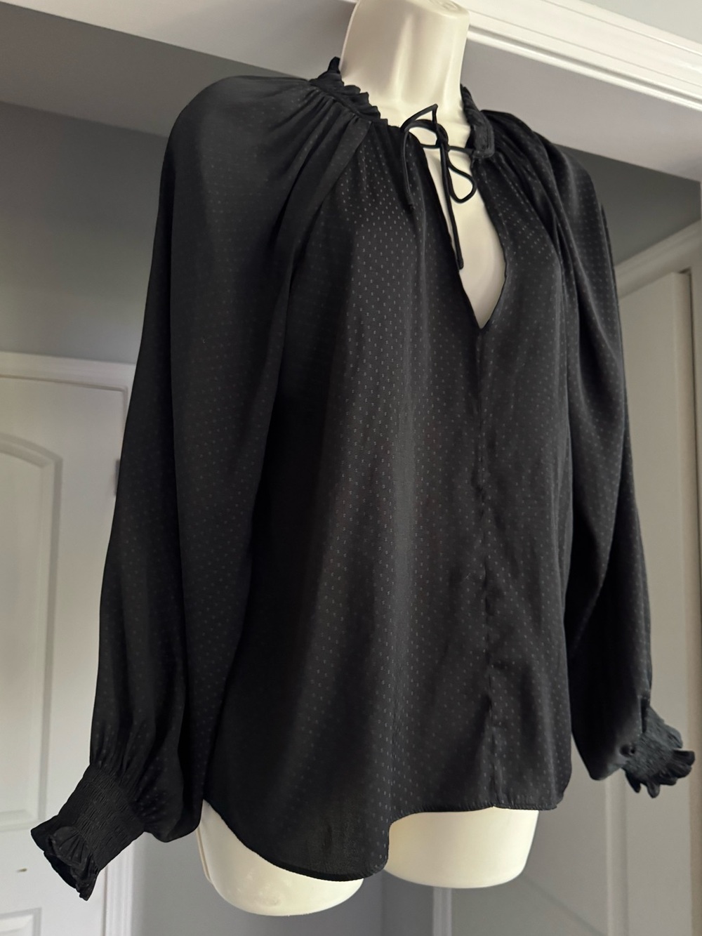 Caballero Collection Small Black Jacquard Smocked Cuff Blouse Contemporary